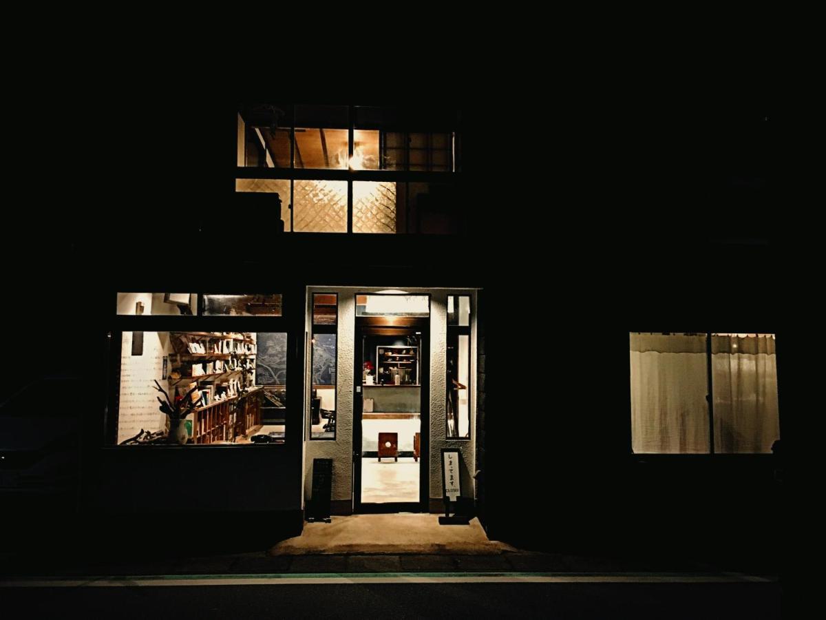 Book & Guesthouse Hitotomaru Toyooka  Exterior photo